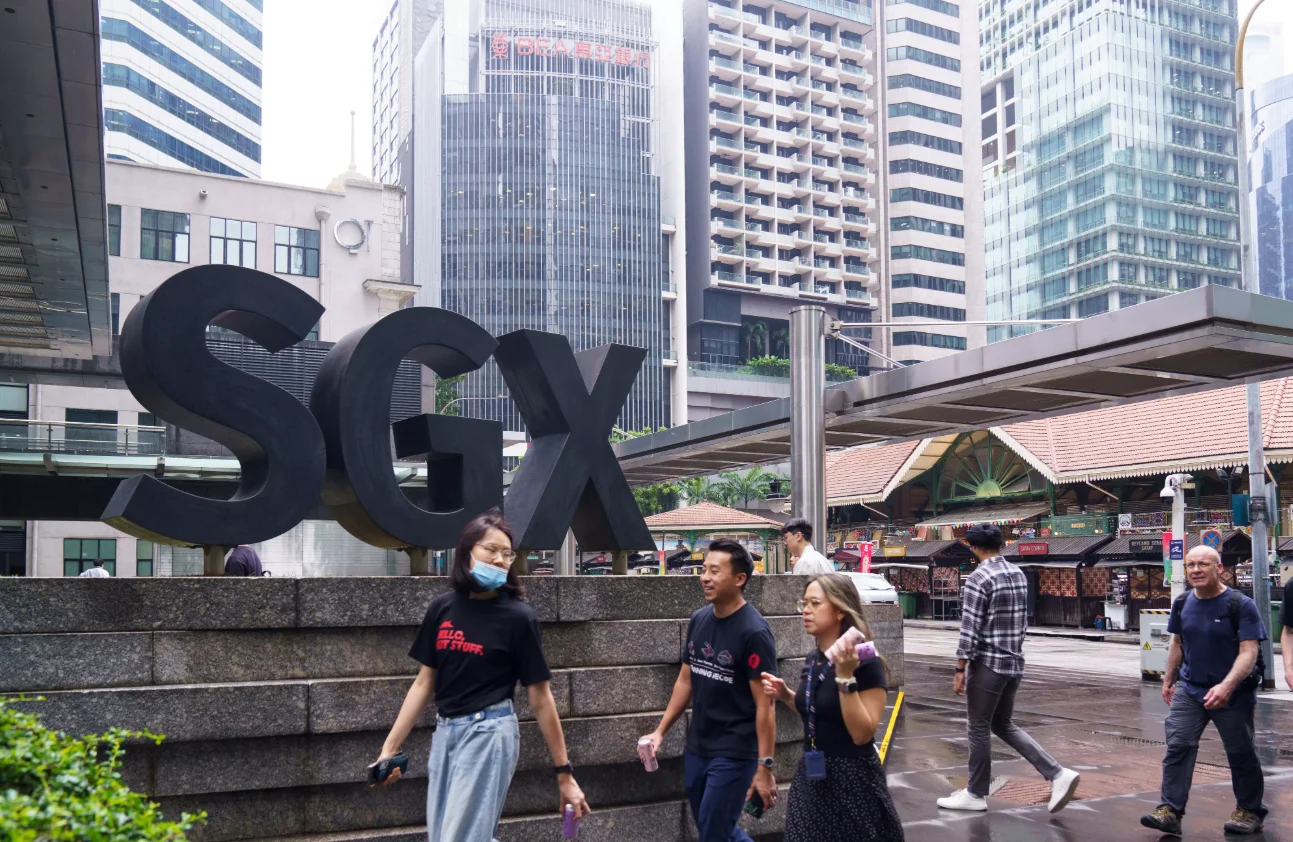 How Singapore Investors Use Value Stocks for Long-Term Stability