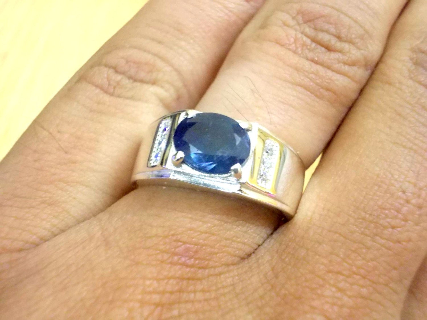 How Neelam Stone Can Work