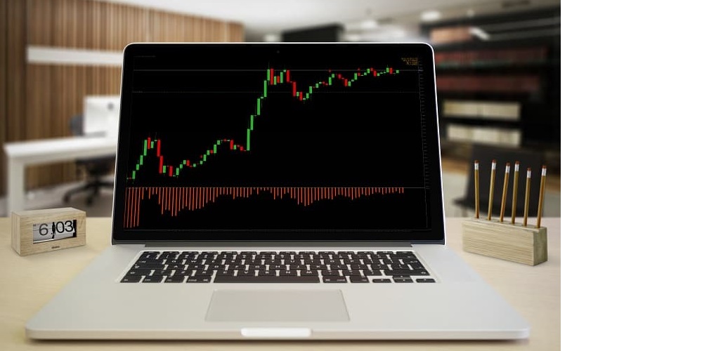 To Invest or Not: The Deciding Points of Forex Trading