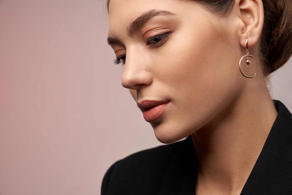A Guide to Choosing Earrings for Everyday Wear
