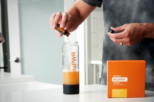 The Dynamic Duo: How Vitamins C & E Forge Youthful Skin and Ward Off Cellular Damage