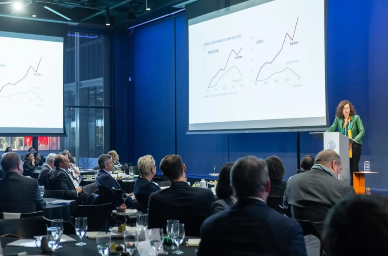 Pharmaceutical Giants and Long-Term Investing: Analysing PFE